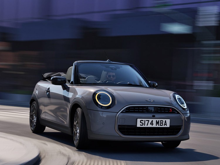 Yeni MINI Cooper S Cabrio | MINI Türkiye Yeni MINI Cooper S Cabrio | MINI Türkiye